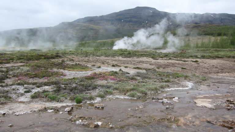 On The Road - MelissaM - Iceland Stopover 5