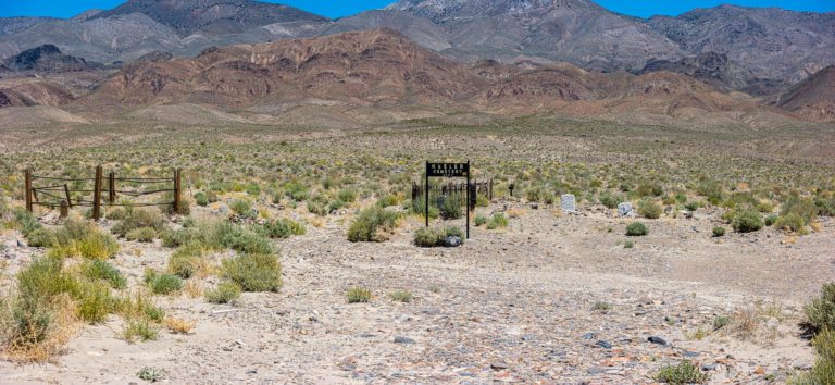 On The Road -  ?BillinGlendaleCA - Inyo County 1