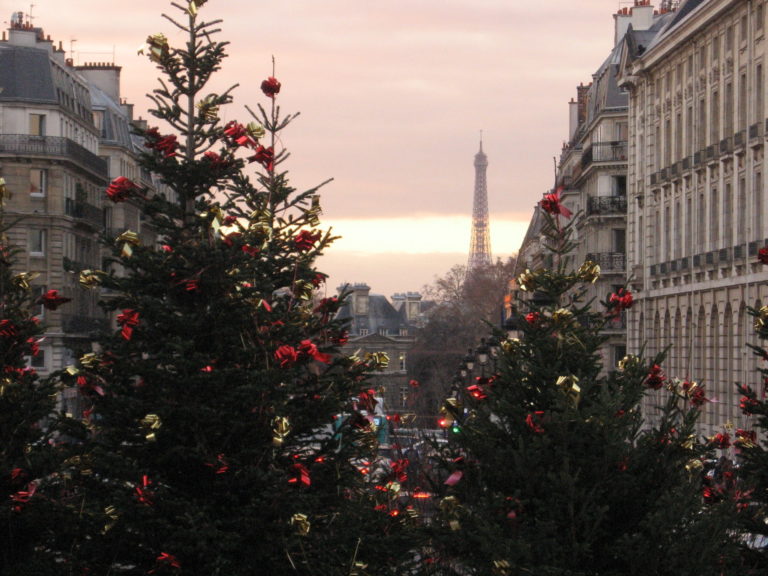 On The Road - There go two miscreants - Pictures from a few visits to Paris 4