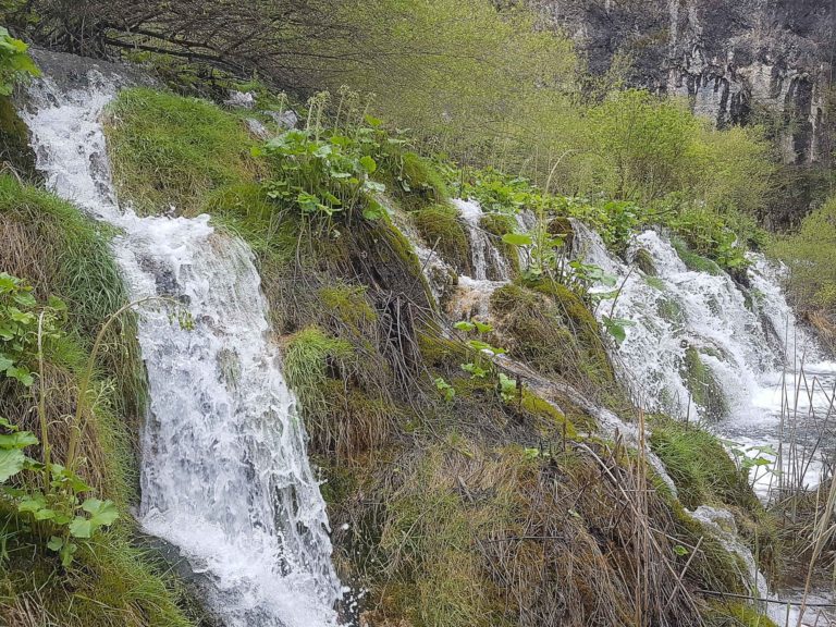 On The Road - lashonharangue - Election Respite, Croatian Cascades and Waterfalls Edition 14