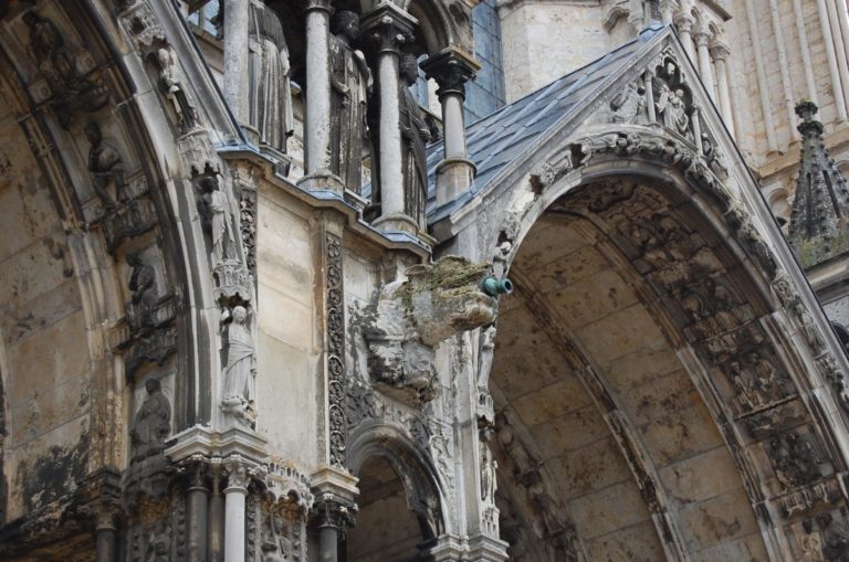 On The Road - MollyS - From Paris to Chartres — the cathedral's exterior 3