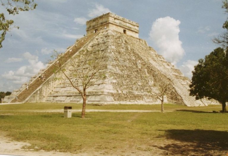 On The Road - p.a. - Chichen Itza addendum