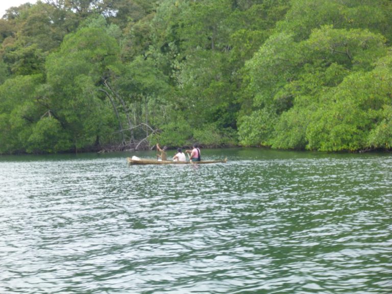 On The Road - way2blue - Isla Bastimentos, Panama 1