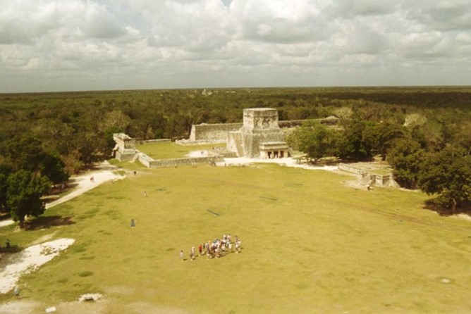 On The Road - p.a. - Chichen Itza addendum 2