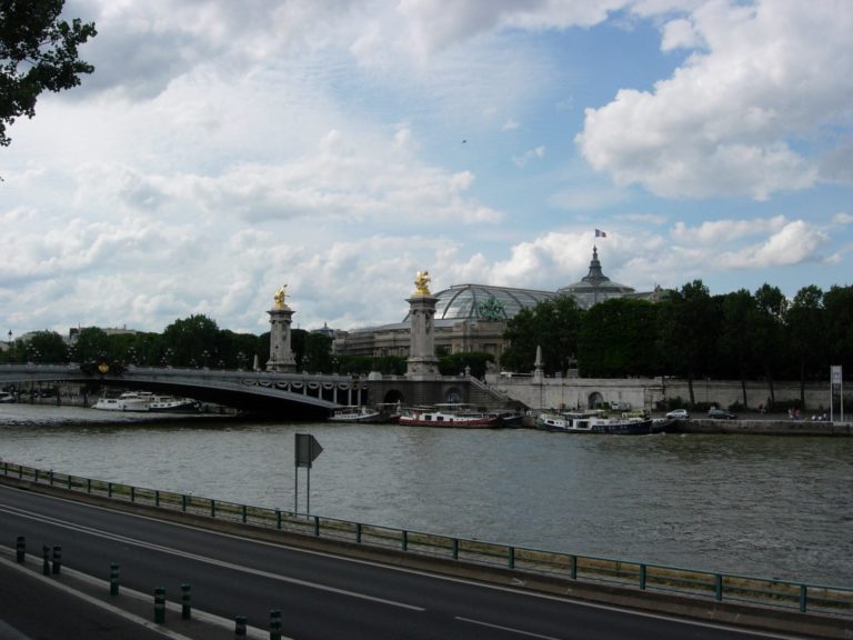 On The Road - way2blue - PARIS IN JUNE 6