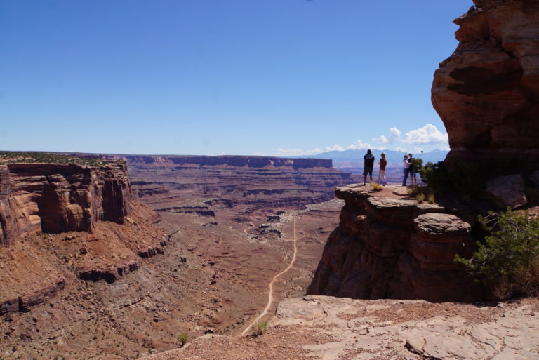 On The Road - frosty - Canyonlands National Park 5