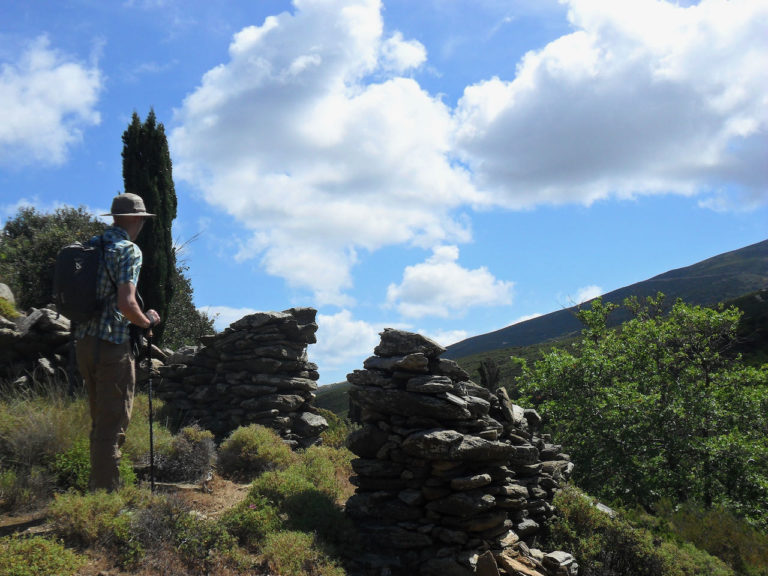 On The Road - Athenaze and Ariobarzanes - Greece 2021, Part I: Hiking in Andros 5