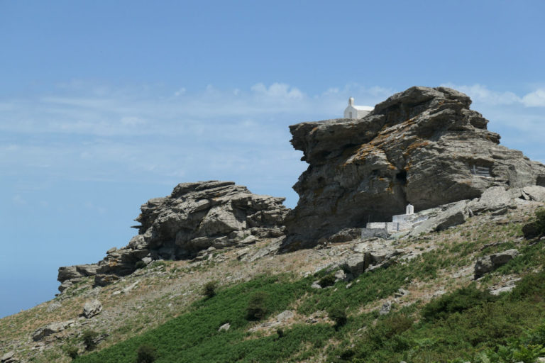 On The Road - Athenaze and Ariobarzanes - Greece 2021, Part I: Hiking in Andros 1