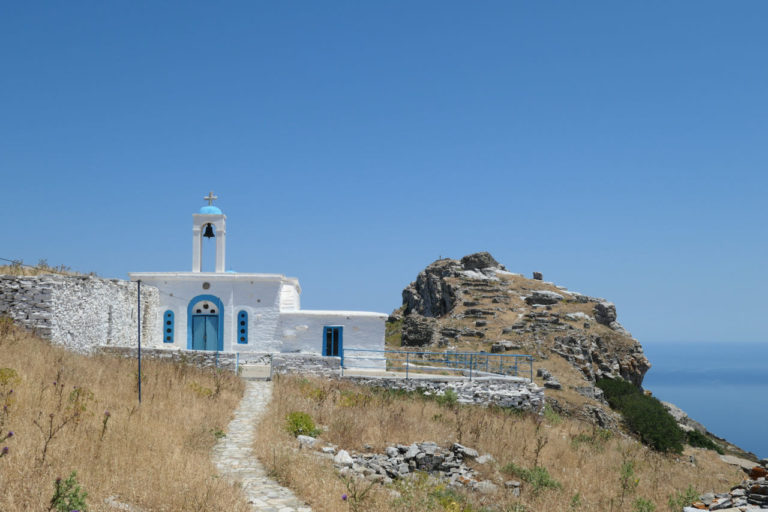 On The Road - Athenaze and Ariobarzanes - Greece 2021, Part II: More Hiking in Andros 1