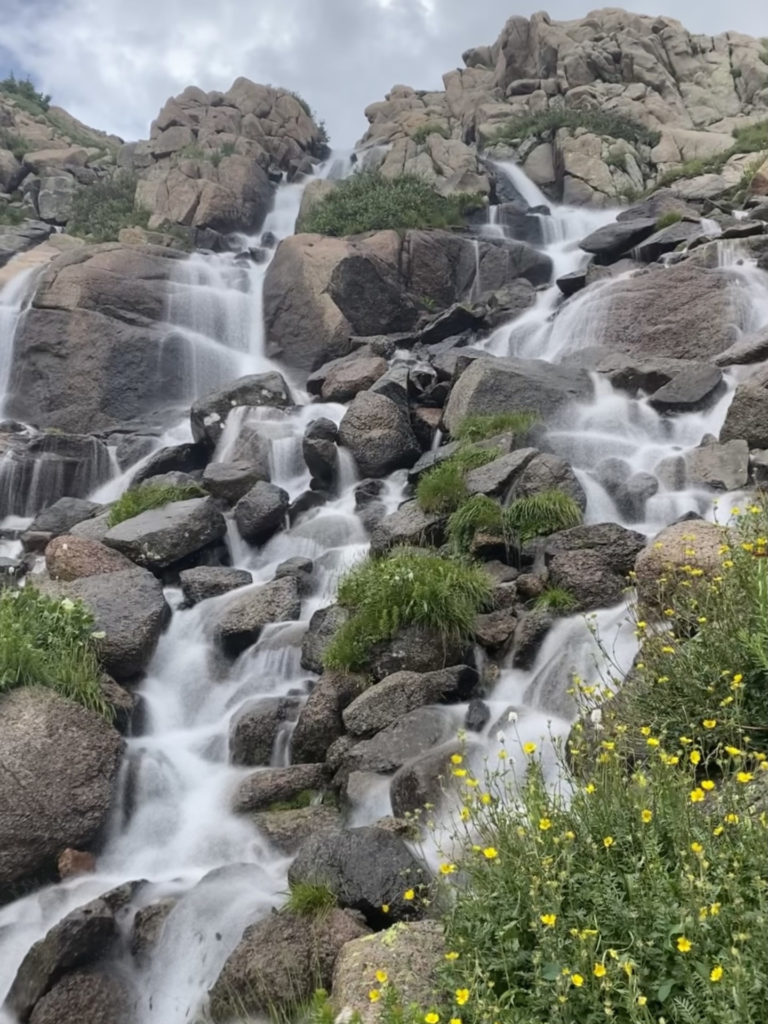 On The Road - Wag - Chicago Basin 2/5