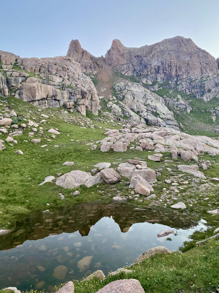 On The Road - Wag - Chicago Basin 3/5 7