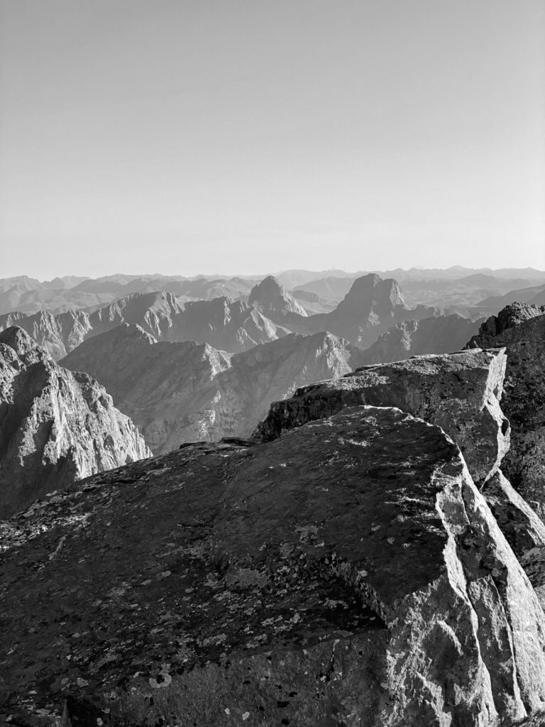 On The Road - Wag - Chicago Basin 3/5