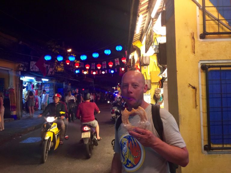 On The Road - Uncle Ebeneezer - SE Asia Valentines (Part 12)- Hoi An (By Night!!) 4