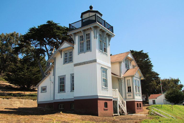 On The Road - The Dangerman - PSL Lighthouse (Central Coast, California) 11