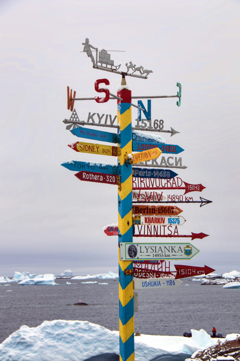 On The Road - arrieve - Vernadsky Station, Antarctica 6