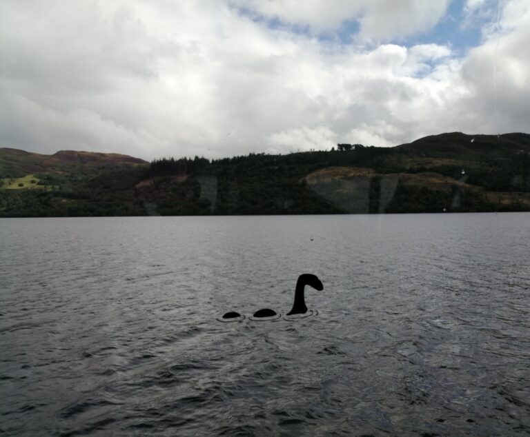On The Road - Litlebritdifrnt - Loch Ness 2