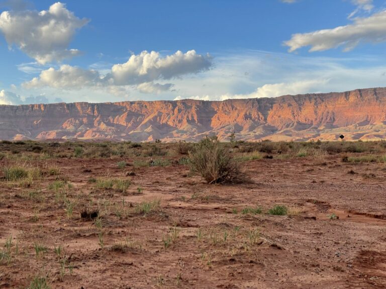 On The Road - TKH - The Paria Plateau