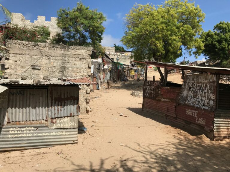 On The Road – way2blue – Lamu, Kenya in 2021, 6 of 8 4