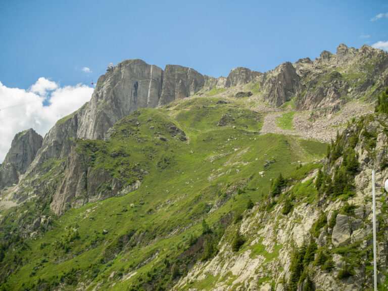 On The Road - BigJimSlade - Hiking in the Alps, Chamonix and Grindelwald 2022, changing weather 4