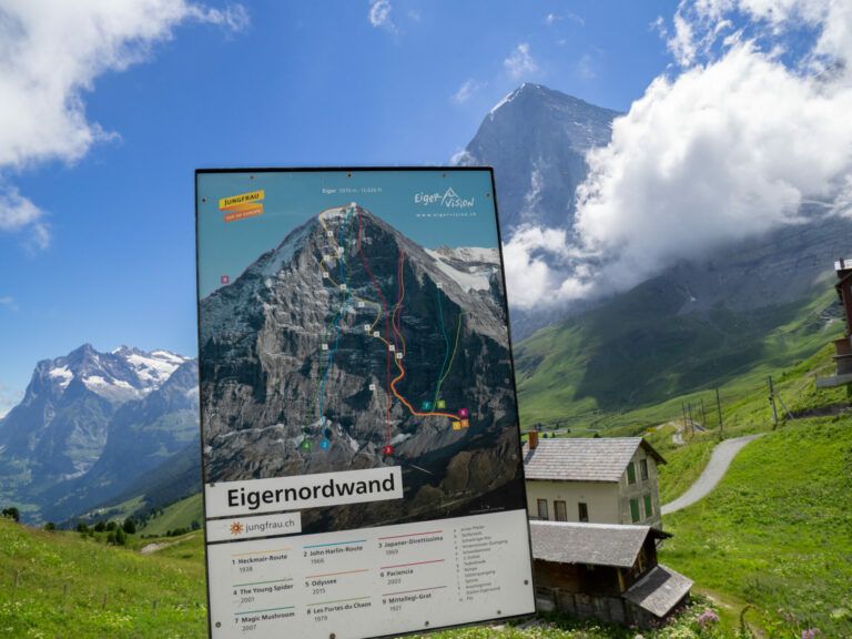 - On The Road – BigJimSlade – Hiking in the Alps, Chamonix and Grindelwald 2022, Männlichen - Wengen, part 1 3