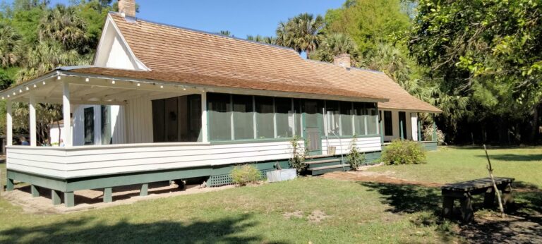 On The Road - Paul in Jacksonville - Marjori Kinnan Rawlings Historical Landmark in Cross Creek, Florida 8