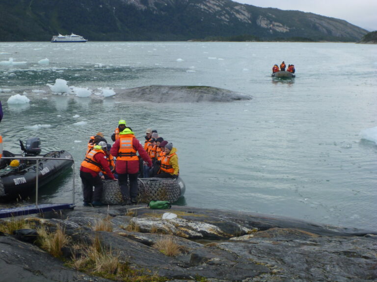 On The Road - way2blue - Fjords of Tierra del Fuego March 2023 4