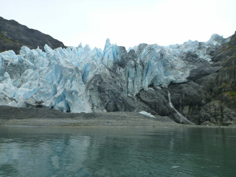 On The Road - way2blue - GLACIER ALLEY, CHILE 1/2 3