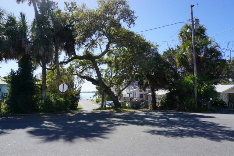 On The Road - frosty - Cedar Key, Old Florida 4