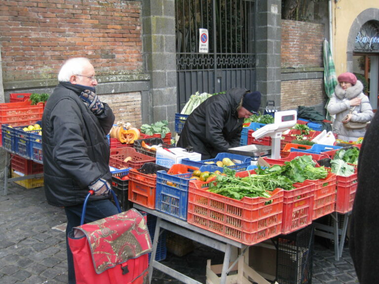 On The Road - Elma - A day trip from Rome was to Orvieto 3