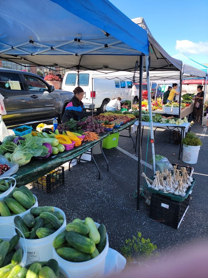 On The Road - Elma - Farmers Market 5