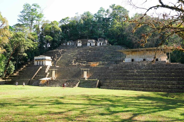 On The Road - lashonharangue - Mayan Ruins and the Sacred Monkey River [1 of 4] 4