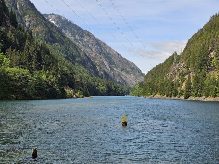 On The Road - PaulB - The Cascade Loop, Part 7
