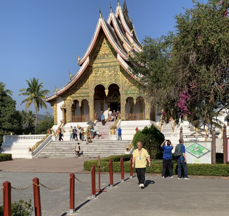 On The Road - Auntie Anne - Southeast Asia - Laos 7