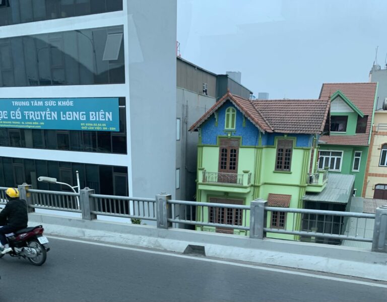 On The Road - Auntie Anne - Southeast Asia - Vietnam - Country and City Scenes 5