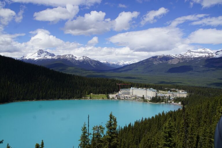 On The Road - frosty - 2024 National Park Road Trip - Canada (2/3) Lake Louise and Moraine Lake 8