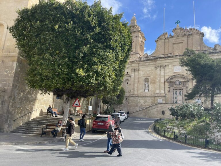 On The Road - Deputinize America - Malta I