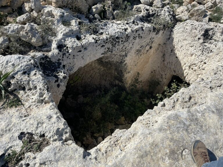On The Road - Deputinize America - Malta III 1