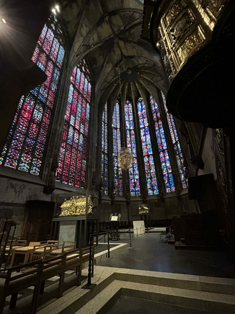 On The Road - Hildebrand - Aachen and Avignon - Part I 8