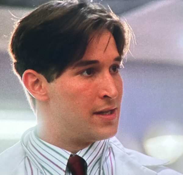 Actor Noah Wyle as Dr. Carter on ER.