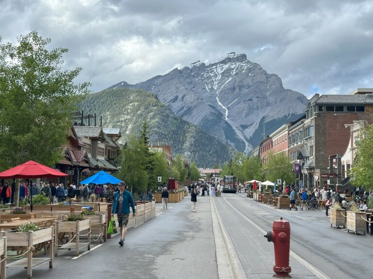 On The Road - frosty - 2024 National Park Road Trip - Canada (1/3) Banff 3