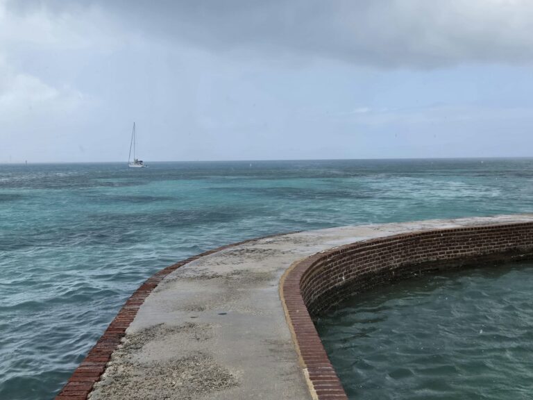 On The Road - Winter Wren - Dry Tortugas Day Trip - Part 1: Around Fort Jefferson 1