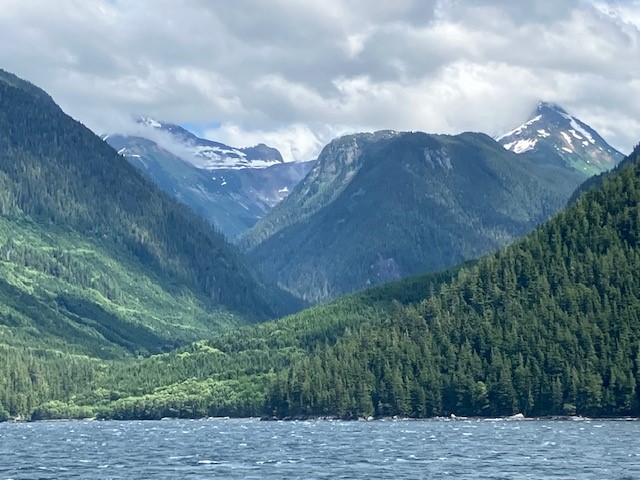 On The Road - Hoodie - British Columbia Loop 2024 6