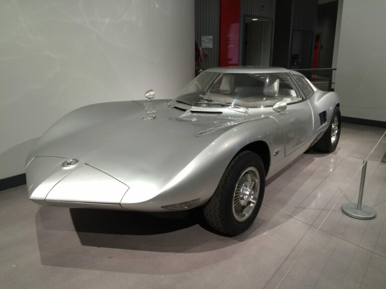 On The Road - snarlymon - Peterson Automotive Museum