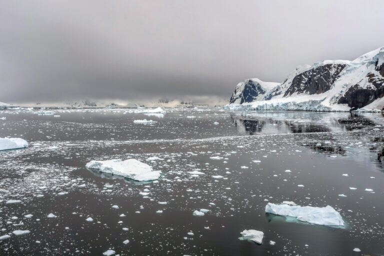 On The Road - arrieve - Antarctica Part 1 1