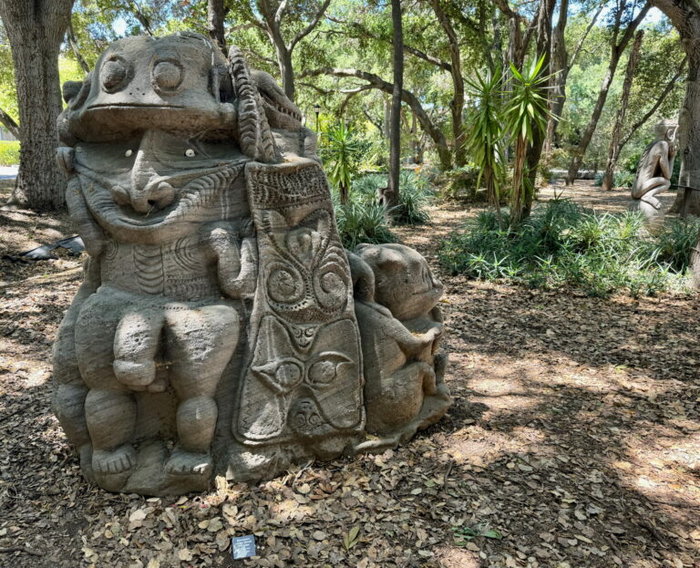 On The Road - dmkingto - Papua New Guinea Sculpture Garden (possibly NSFW) 1