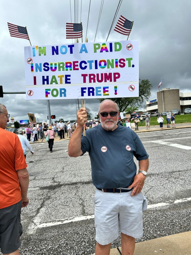 On The Road - Chat Noir - No Kings! March in St. Louis County, MO