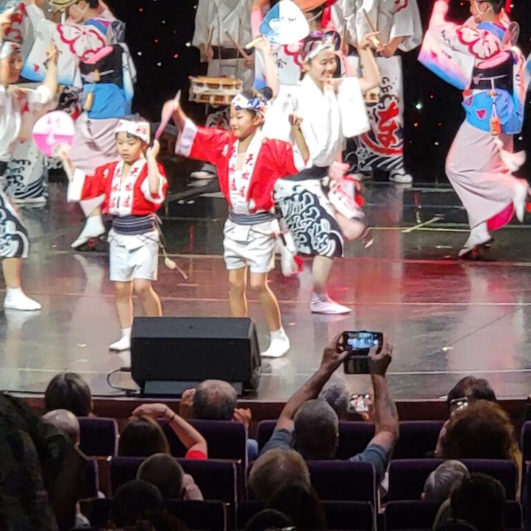 On The Road - Elma - Japan and Cruising the Pacific to LA Part 2 4
