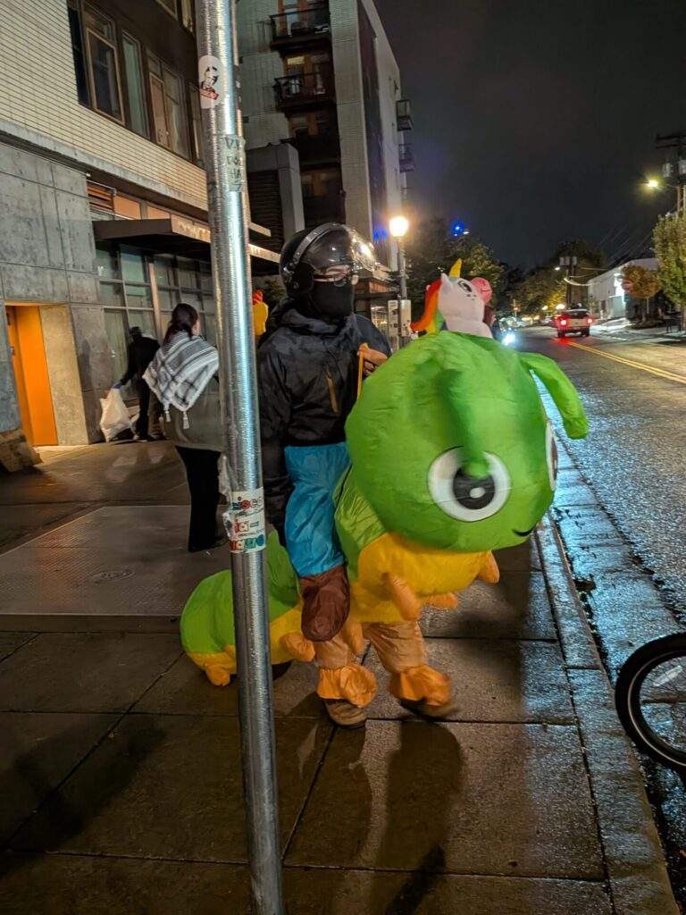 On The Road - KrackenJack - One Night in Portland AKA Portrait of an Urban Hellhole 4